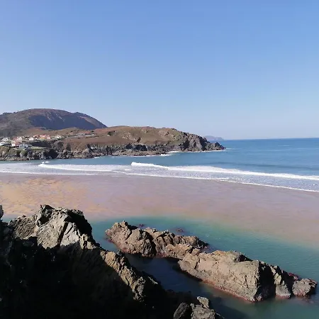 Acogedora Casa Proxima A La Playa De Meiras. *