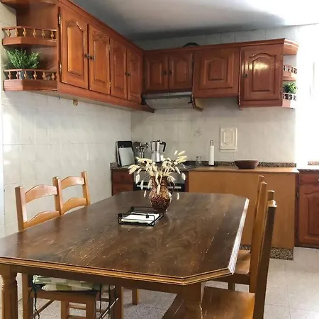 Acogedora Casa Proxima A La Playa De Meiras. *