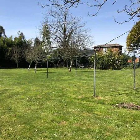 度假居 Acogedora Casa Proxima A La Playa De Meiras. 巴尔多维尼奥